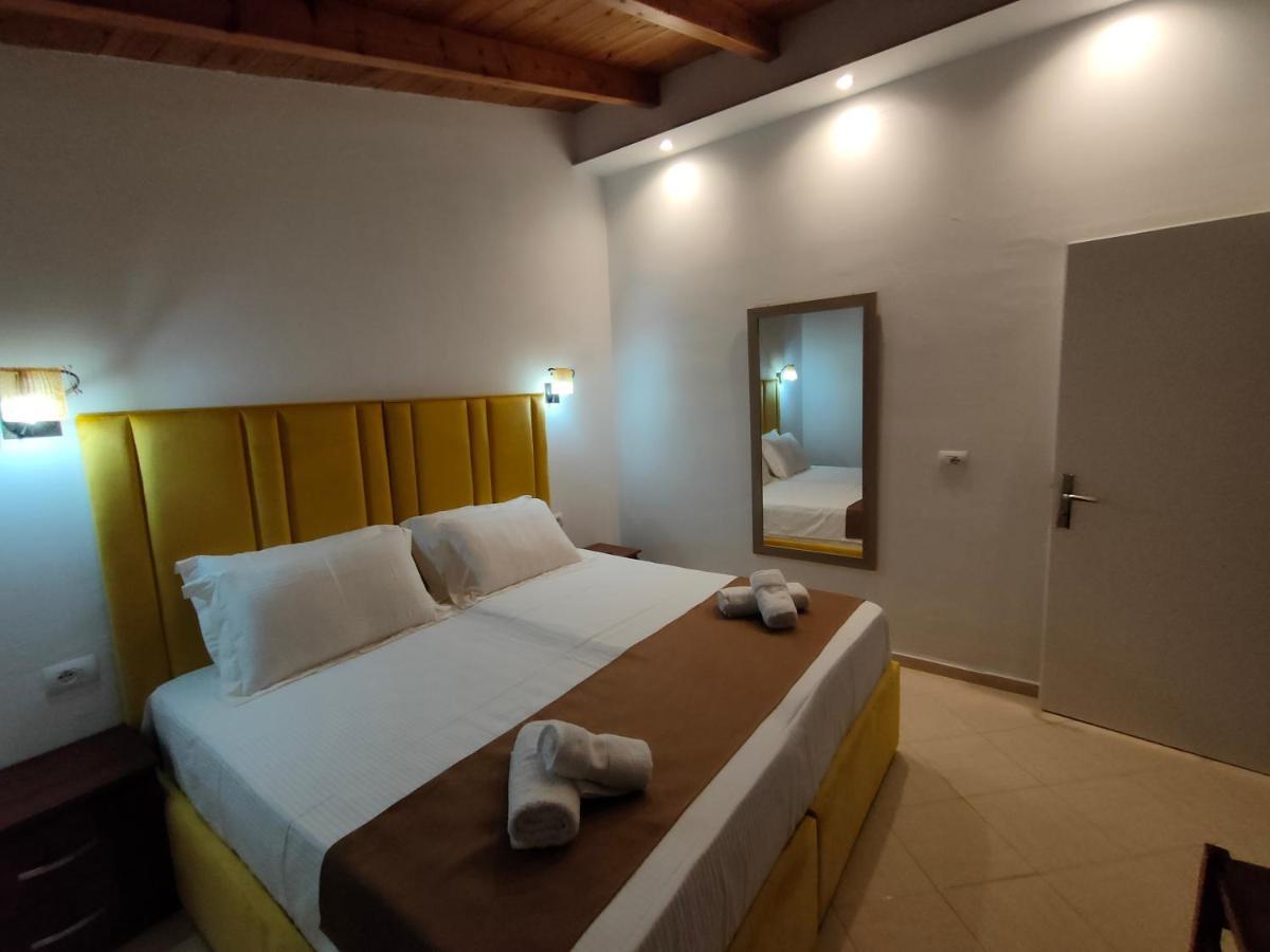 Vila Bello Ksamil Luaran gambar