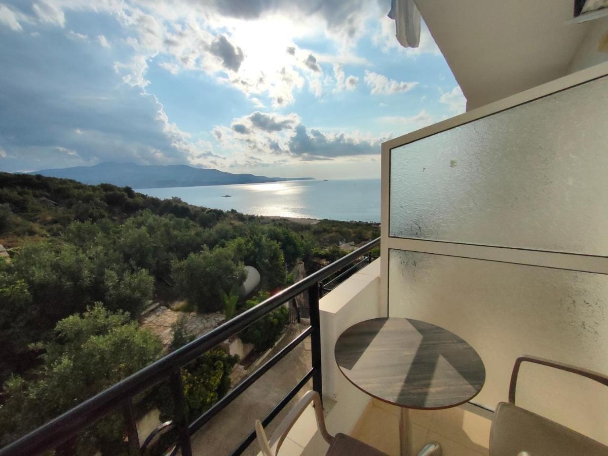 Vila Bello Ksamil Luaran gambar